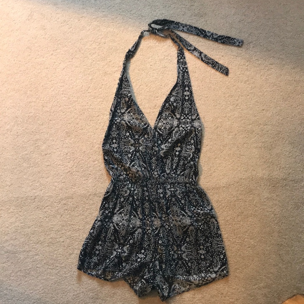 Self-tie Paisley Romper